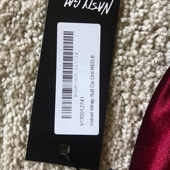 Nasty Gal Velvet Two Piece Dress - Picture 3 of 4